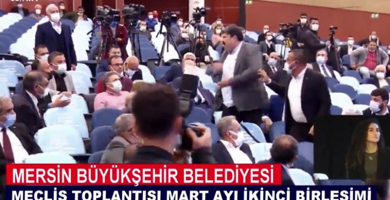 Meclis Gerildi; Meclis Üyeleri Salonu Terk Etti