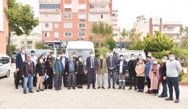 Anamur Belediyesi, ihtiyaç sahibi 5000 haneye gıda paketi dağıtımı yaptı