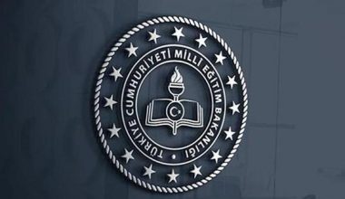 ÇAMLIYAYLA İLÇE MİLLİ EĞİTİM MÜDÜRÜ GÖREVDEN ALINDI