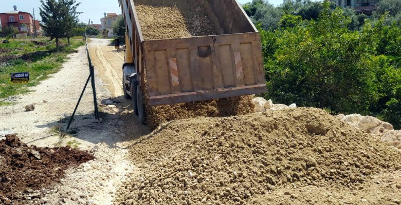 Akdeniz’de okul, cami, sağlık ocağı ve derneklere hizmet