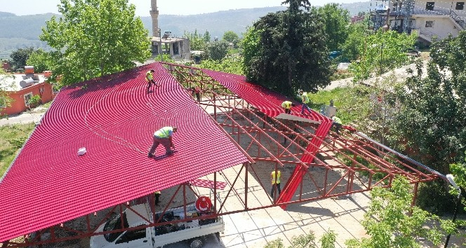 Erdemli Belediyesi, yeni bir sosyal alan yapıyor