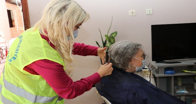 Başkan Yılmaz: “Tüm talepleri dinliyor ve çözüm ekiplerimizle sonuca ulaştırıyoruz”