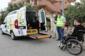 Erdemli’de sorunlar ‘engelsiz taksi’ ile aşılıyor