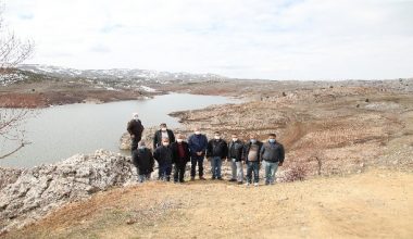 Mezitli Belediyesinden üreticiye sulama suyu desteği