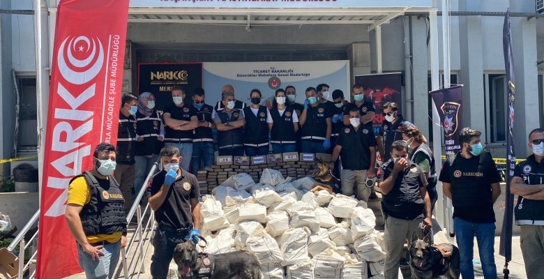 1 Ton kokain ele geçirildi