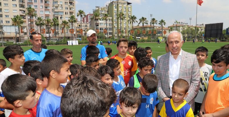 Akdeniz Belediyesi Yaz Spor Okulu Açılıyor