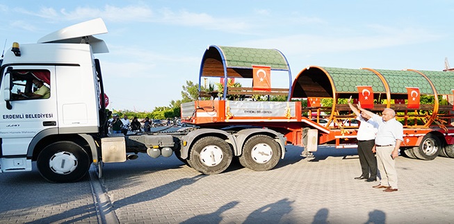 Askerlere kamelya ve oturma bankları