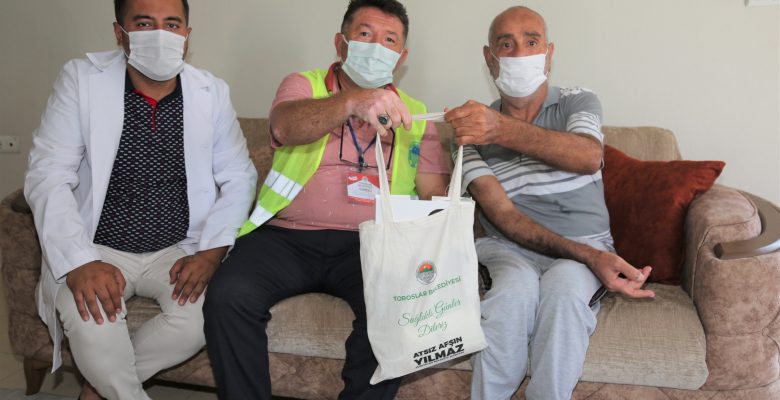 TOROSLAR’DA BABALAR GÜNÜ’NDE DUYGULANDIRAN ZİYARET