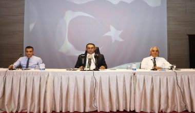 Toroslar Belediyesi meclis toplantısı yapıldı