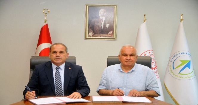 Erdemli’de ‘glamping’ tesisi için imzalar atıldı.