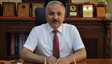 Dinçer, “ Prim borçlusu esnafa emeklilik yolu açıldı”