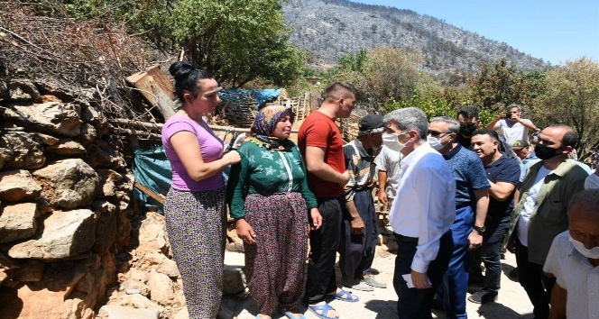 Bakan Yardımcısı, yangın bölgesini inceledi