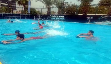 Akdeniz’de çocuklar için havuz