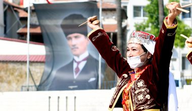 “Bize böyle güzel bir ülkeyi miras bıraktılar”