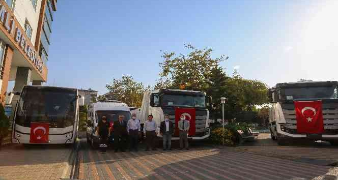 Erdemli Belediyesi, yeni araçlar aldı