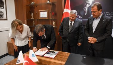 Metro için iş yüklenim sözleşmesi imzalandı