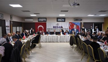 BAŞKAN SEÇER, MESİAD ÜYELERİYLE BİR ARAYA GELDİ