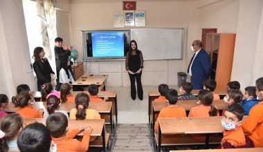 Anamur’da “Teknoloji Bağımlılığı” semineri yapıldı