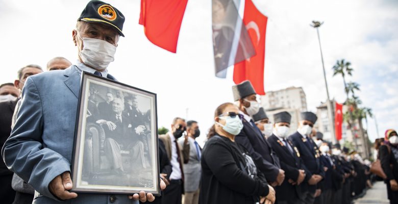 Ulu Önder Mustafa Kemal Atatürk, Mersin’de de saygı ve özlemle anıldı.
