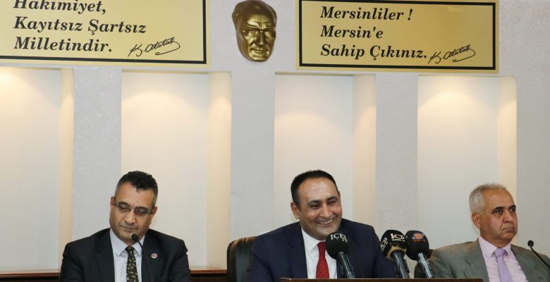 TOROSLAR BELEDİYESİ’NDEN ÜNİVERSİTE ÖĞRENCİLERİNE EĞİTİM YARDIMI