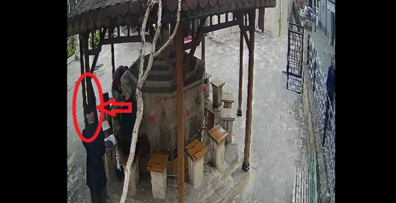 CAMİDE HIRSIZLIK YAPAN ŞAHIS YAKALANDI