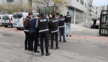 SAHTE İÇKİ SATANLAR TUTUKLANDI