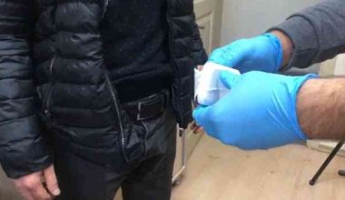 EHLİYET SINAVINDA KOPYA ÇEKMEK İSTEYEN ŞAHIS YAKALANDI