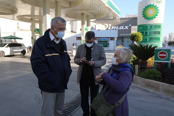BAŞKAN TARHAN ESNAFIN SORUNLARINI DİNLEDİ