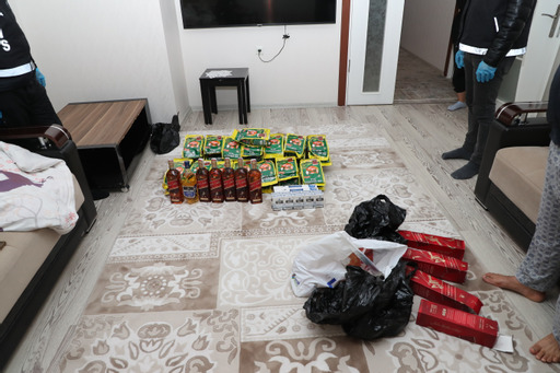 MERSİN POLİSİNDEN ŞAFAK OPERASYONU