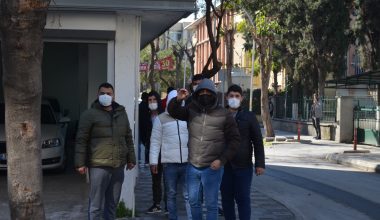 KİM BU MASKELİ GENÇLER?