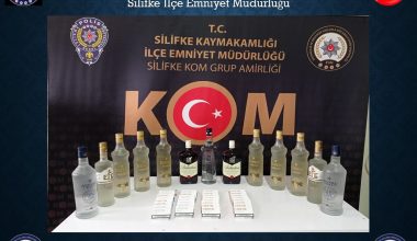 SİLİFKE’DE  GÜMRÜK KAÇAĞI MALZEMELER ELE GEÇİRİLDİ