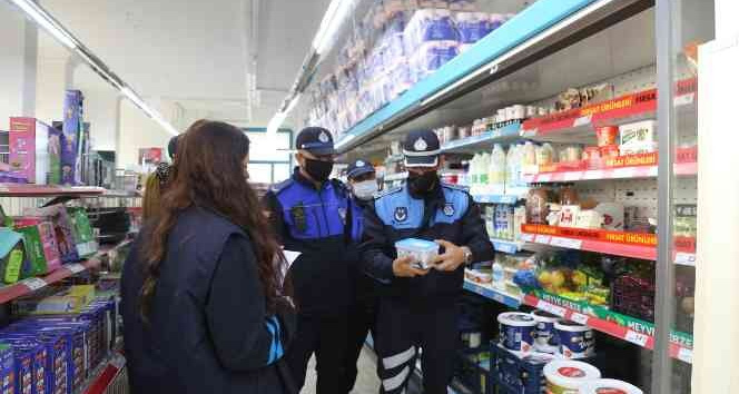 Toroslar Belediyesi, gıda ürünlerinde KDV denetimi yapıyor