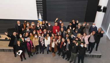 Mezitli Belediye Başkanı Tarhan, gönüllü kahramanlarla bir araya geldi