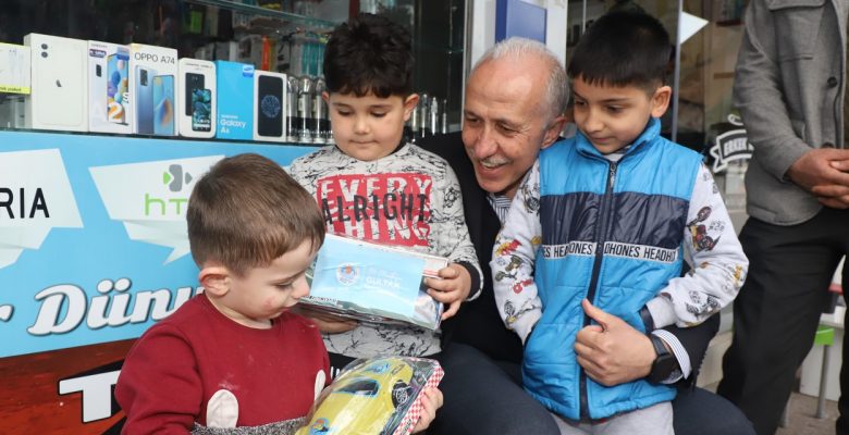 Akdeniz Belediyesi Çocuk Şenliği Başlıyor