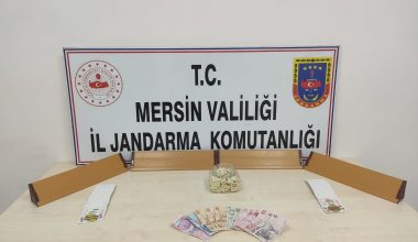 “KUMAR OYNAYAN ŞAHISLAR SUÇÜSTÜ YAKALANDI ”
