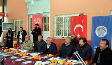 Kadına Yönelik Şiddetle Mücadeleyi Kahvehanede Anlattılar