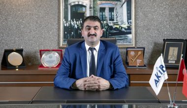 <strong>AKDENİZ’İN İL ÇEYREK İHRACATINDA ZİRVE AKMİB’İN</strong>