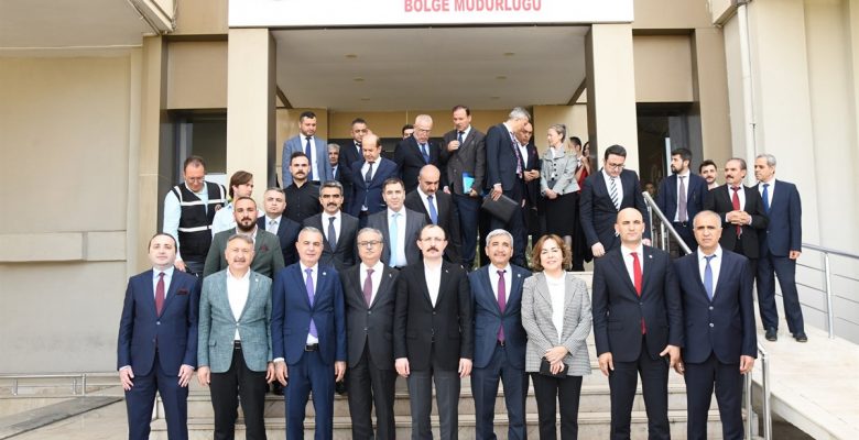 Ticaret Bakanı Dr. Mehmet Muş Mersin’de Temaslarda Bulundu