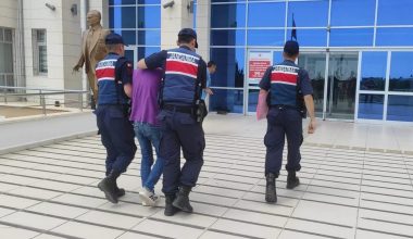 “JANDARMA SİGARA BARKODUNDAN HIRSIZI YAKALADI”