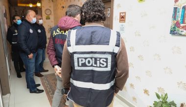 MERSİN POLİSİ GÜNÜBİRLİK EVLERİ DENETLEDİ