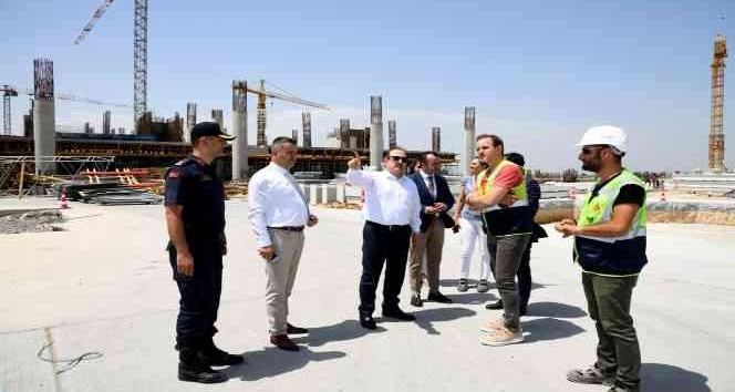 “Havalimanı yıl sonunda hizmete girecek”