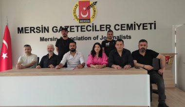TÜM RENKLERİYLE TÜRKİYE BAŞLIYOR