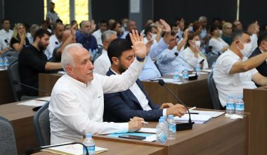 Başkan Gültak; “Deniz Kenti Mersin’de Su Sporları Merkezi Yok.  Şehrim Adına Çok Üzülüyorum”