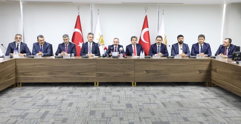 Grup Başkanvekillerinden tepki:“Engelleniyoruz” yalanı artık bayatlamıştır”