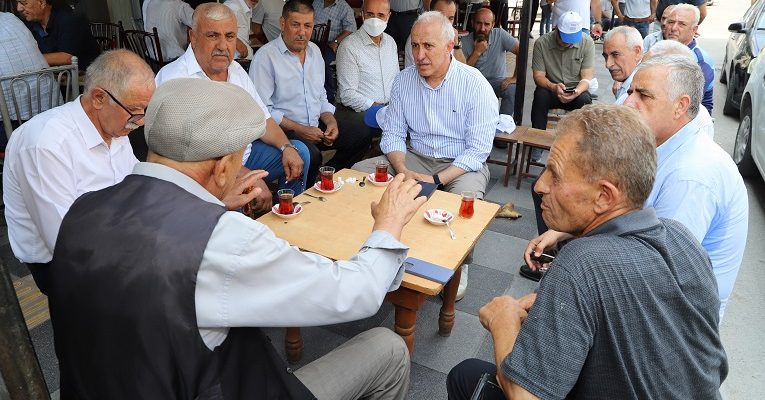 Başkan Gültak, Şevket Sümer Mahallesi Esnafını Ziyaret Etti