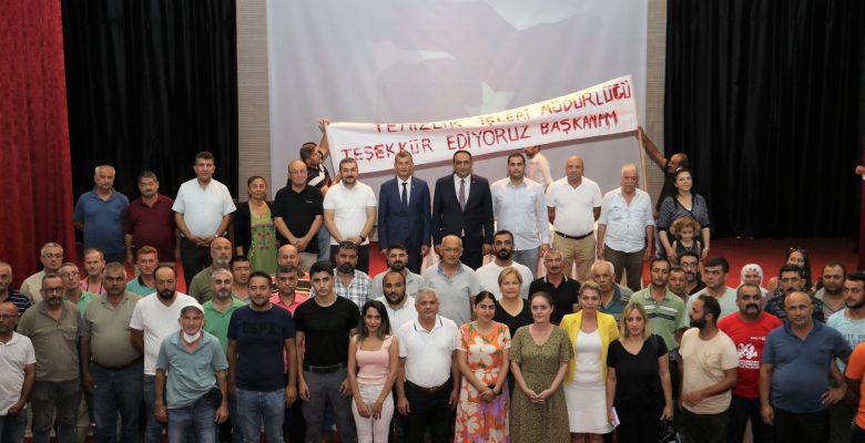 Toroslar Belediyesinde en düşük işçi maaşı 7 bin 70 TL’ye yükseltildi