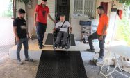 Yürüme Engelli Vatandaşın Evine Özel Rampa