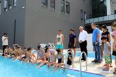 Akdenizli Çocukların Havuz Keyfi