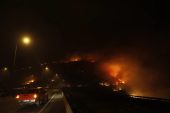 Mersin’de Orman Yangını, Fırtınanın da Etkisi İle Büyüdü