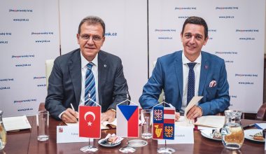 BAŞKAN SEÇER, ‘KARDEŞ ŞEHİR’ GÜNEY MORAVYA’YI ZİYARET ETTİ